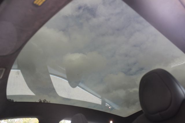 2020 Tesla Model S Long Range Plus AWD - 22938046 - 13