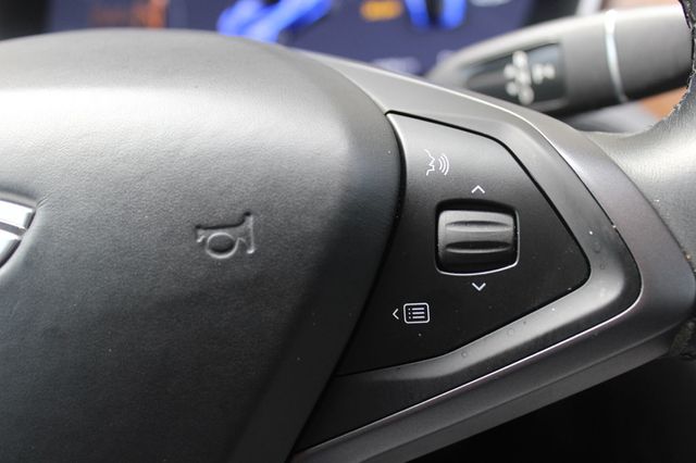 2020 Tesla Model S Long Range Plus AWD - 22938046 - 22