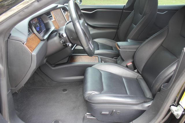 2020 Tesla Model S Long Range Plus AWD - 22938046 - 24