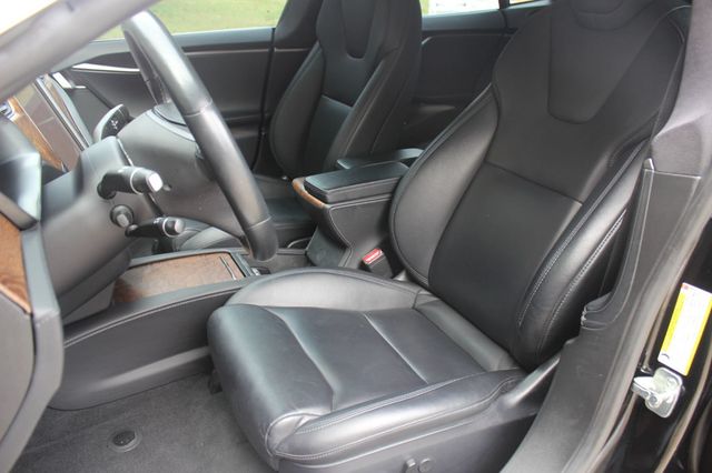 2020 Tesla Model S Long Range Plus AWD - 22938046 - 25