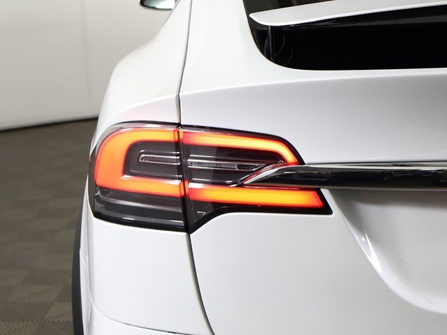 2020 Tesla Model X Long Range Plus AWD - 22905413 - 12