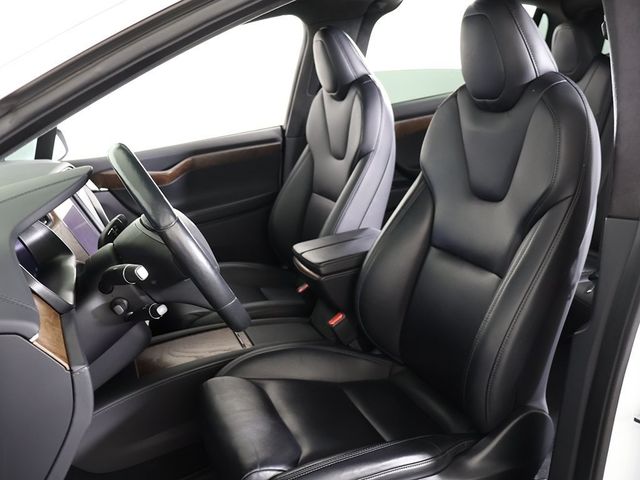 2020 Tesla Model X Long Range Plus AWD - 22905413 - 25