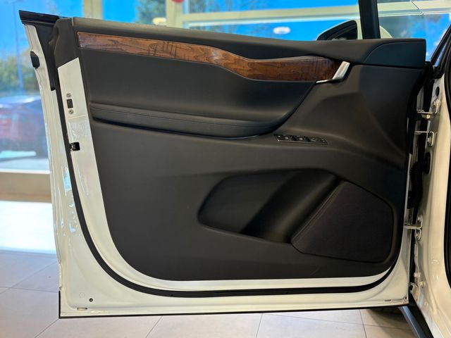 2020 Tesla Model X Long Range Plus AWD - 22932709 - 18