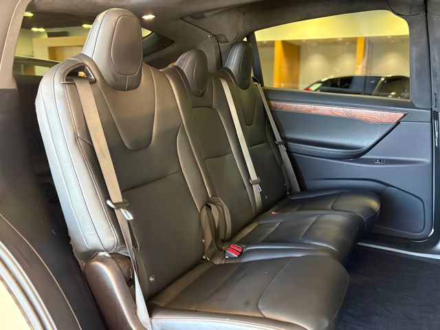 2020 Tesla Model X Long Range Plus AWD - 22932709 - 22