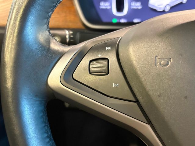 2020 Tesla Model X Long Range Plus AWD - 22932709 - 25