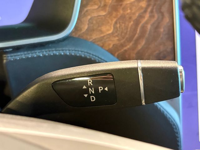 2020 Tesla Model X Long Range Plus AWD - 22932709 - 28
