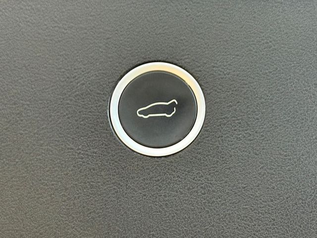 2020 Tesla Model X Long Range Plus AWD - 22932709 - 34
