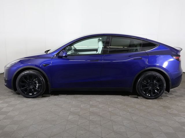 2020 Tesla Model Y Long Range AWD - 22937159 - 16
