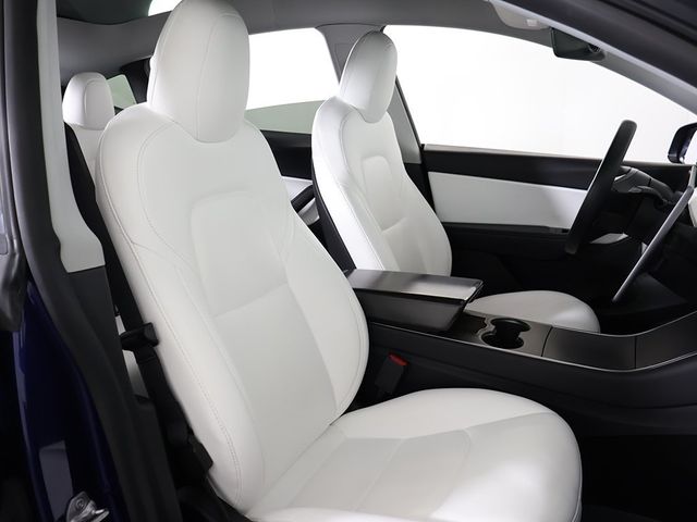 2020 Tesla Model Y Long Range AWD - 22937159 - 30