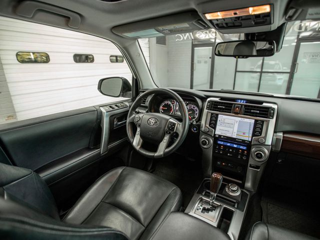 2020 Toyota 4Runner Limited 4WD - 22911821 - 16