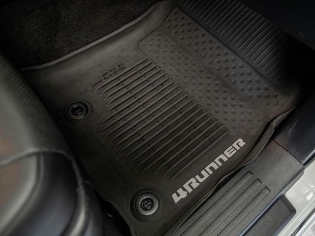 2020 Toyota 4Runner Limited 4WD - 22911821 - 28