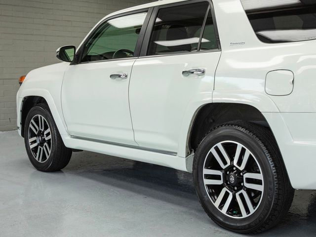 2020 Toyota 4Runner Limited 4WD - 22911821 - 37