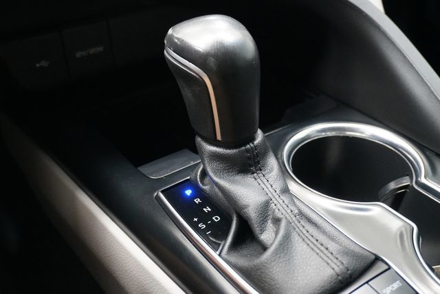 2020 Toyota Camry XLE Automatic - 22894054 - 19