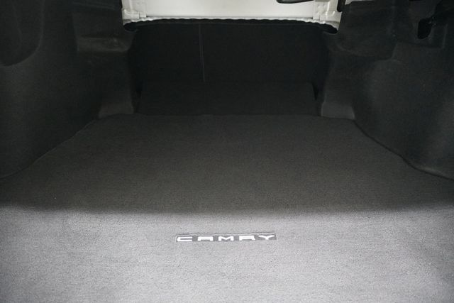 2020 Toyota Camry XLE Automatic - 22894054 - 25