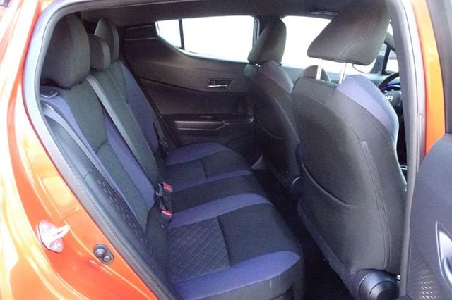 2020 Toyota C-HR XLE FWD - 22939918 - 11