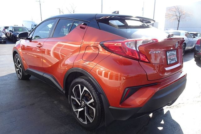 2020 Toyota C-HR XLE FWD - 22939918 - 5
