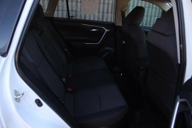 2020 Toyota RAV4 AWD XLE HYBRID W/ XSE CONVENIENCE PKG...BRAND NEW TIRES - 22916116 - 9