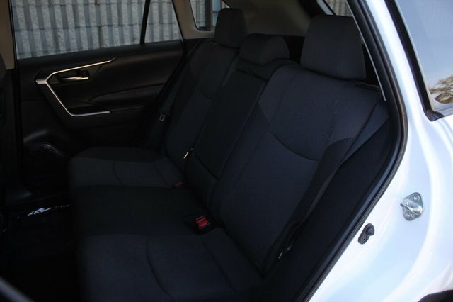 2020 Toyota RAV4 AWD XLE HYBRID W/ XSE CONVENIENCE PKG...BRAND NEW TIRES - 22916116 - 25