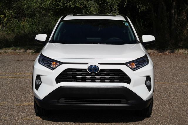 2020 Toyota RAV4 AWD XLE HYBRID W/ XSE CONVENIENCE PKG...BRAND NEW TIRES - 22916116 - 3