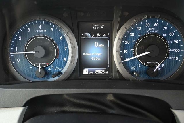 2020 Toyota Sienna LE Mobility FWD 7-Passenger Mobility - 22878972 - 30