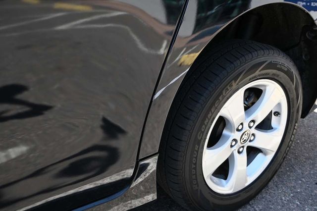 2020 Toyota Sienna LE Mobility FWD 7-Passenger Mobility - 22878972 - 34