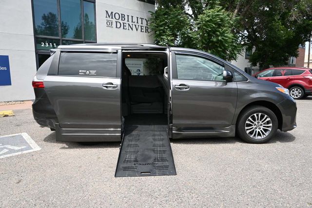 2020 Toyota Sienna XLE Automatic Access Seat FWD 7-Passenger - 22871113 - 16