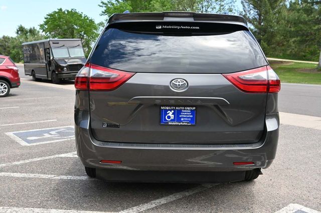 2020 Toyota Sienna XLE Automatic Access Seat FWD 7-Passenger - 22871113 - 6