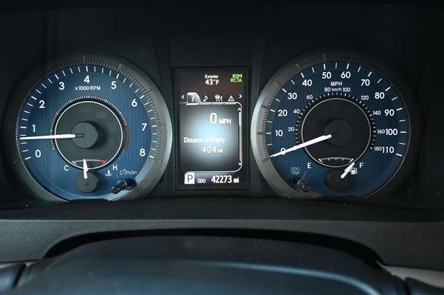 2020 Toyota Sienna XLE Premium FWD 8-Passenger - 22939146 - 35