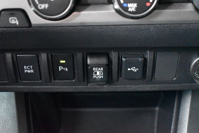 2020 Toyota Tacoma 2WD SR5 Double Cab 5' Bed V6 AT (Natl) - 22909979 - 15