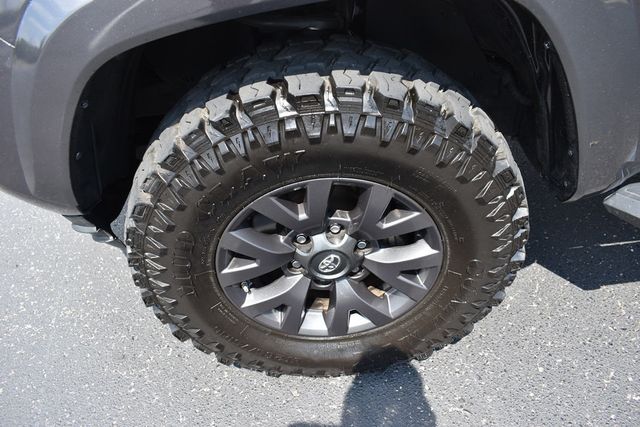 2020 Toyota Tacoma 2WD SR5 Double Cab 5' Bed V6 AT (Natl) - 22909979 - 52