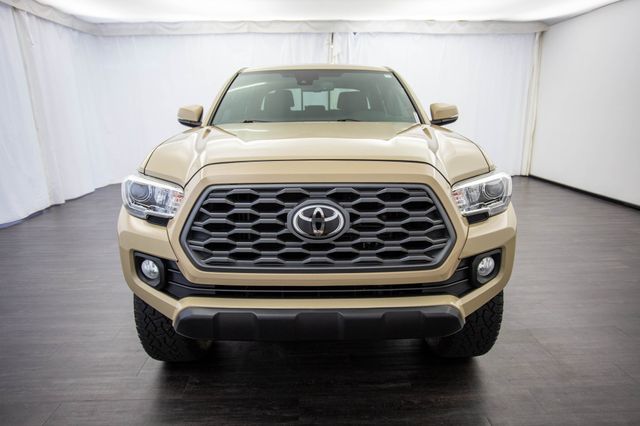 2020 Toyota Tacoma 4WD TRD Off Road Double Cab 5' Bed V6 AT (Natl) - 22936542 - 13