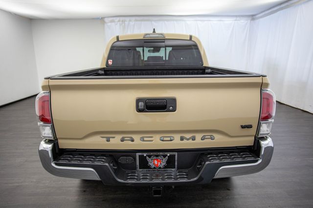 2020 Toyota Tacoma 4WD TRD Off Road Double Cab 5' Bed V6 AT (Natl) - 22936542 - 14
