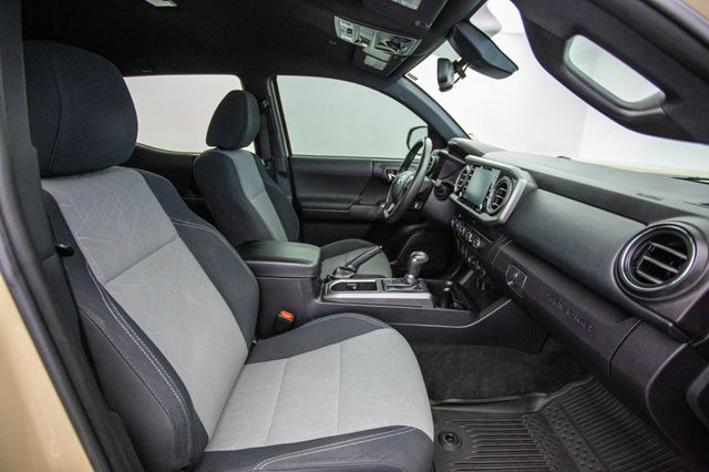 2020 Toyota Tacoma 4WD TRD Off Road Double Cab 5' Bed V6 AT (Natl) - 22936542 - 19