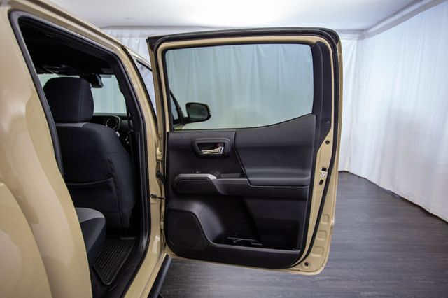 2020 Toyota Tacoma 4WD TRD Off Road Double Cab 5' Bed V6 AT (Natl) - 22936542 - 22
