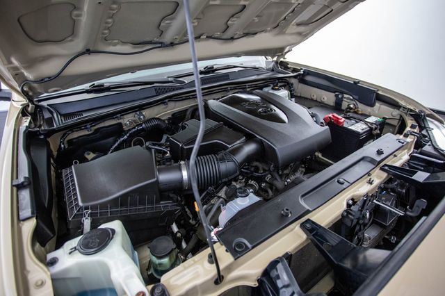 2020 Toyota Tacoma 4WD TRD Off Road Double Cab 5' Bed V6 AT (Natl) - 22936542 - 45