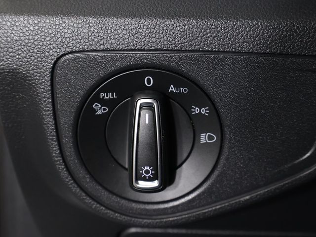2020 Volkswagen Atlas Cross Sport 3.6L V6 SEL Premium 4MOTION - 22932178 - 45