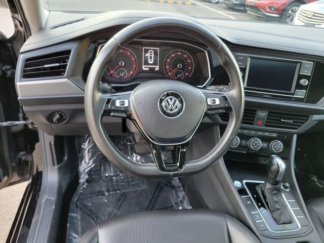 2020 Volkswagen Jetta 1.4T SE Sedan 4D - 22934478 - 5