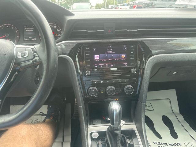 2020 Volkswagen Passat 2.0T R-Line Automatic - 22929742 - 9