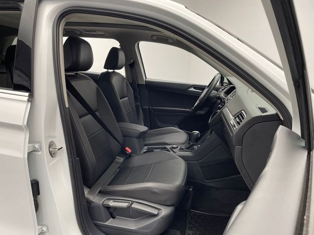 2020 Volkswagen Tiguan 2.0T SE 4MOTION - 22937509 - 17