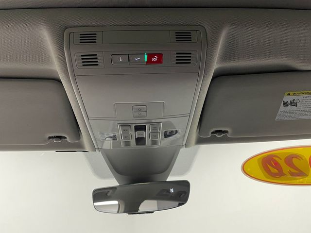 2020 Volkswagen Tiguan 2.0T SE 4MOTION - 22937509 - 33