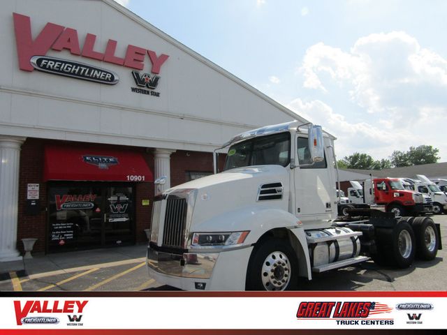 2020 Western Star 5700XE DAY CAB - 22795512 - 0