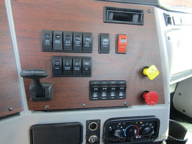 2020 Western Star 5700XE DAY CAB - 22795512 - 13