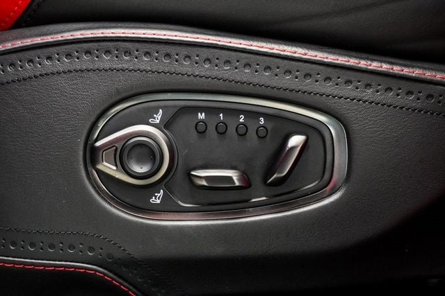 2021 Aston Martin DBX AWD - 22883112 - 18