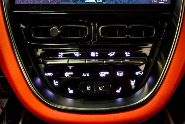 2021 Aston Martin DBX AWD - 22883112 - 38