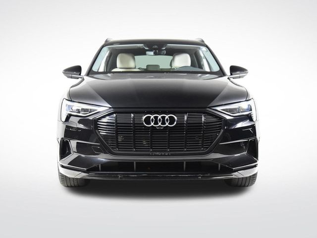 2021 Audi e-tron Premium Plus - 22394655 - 7