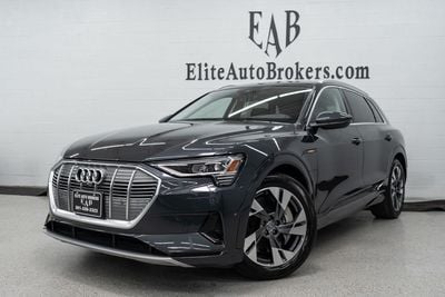2021 Audi e-tron - WA1LAAGE0MB003597