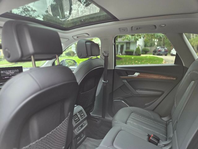 2021 Audi Q5 Premium 45 TFSI quattro - 22928080 - 11