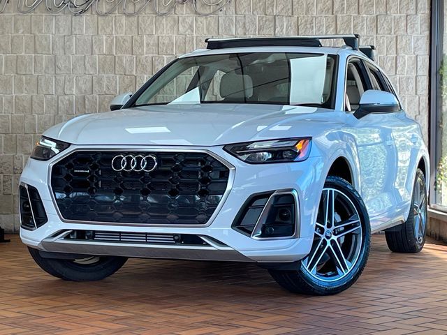 2021 Audi Q5 Premium 55 TFSI e quattro - 22937968 - 1
