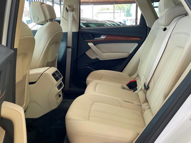 2021 Audi Q5 Premium 55 TFSI e quattro - 22937968 - 21