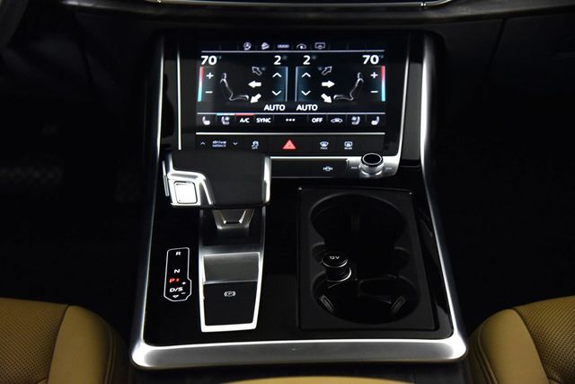 2021 Audi Q7 Premium Plus - 22396173 - 12